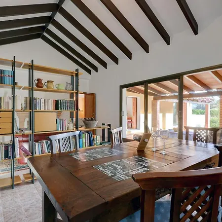 Holiday home Pajaros San Pablo